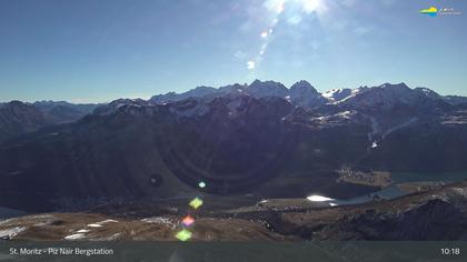 Sankt Moritz: St. Moritz - Piz Nair Bergstation, Blick Richtung St. Moritz und Silvaplana