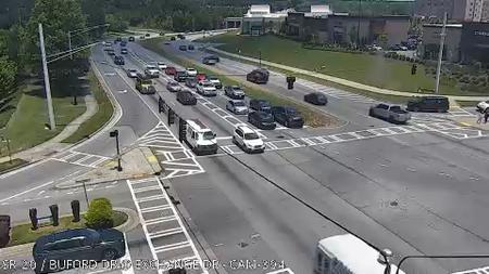 Traffic Cam Habersham Hills: 115199--2