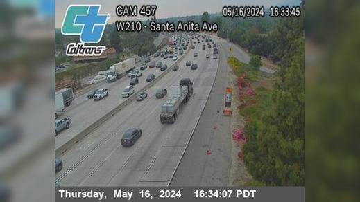Traffic Cam Arcadia › West: I-210 : (457) Santa Anita Ave