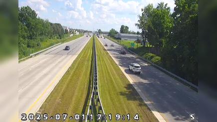 Traffic Cam Noblesville: IN 37: 3-037-172-2-1 N OF 146TH STREET