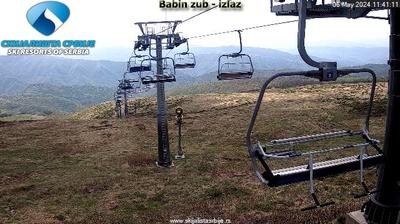 Daylight webcam view from Crni Vrh: Stara Planina, Babin Zub izlaz