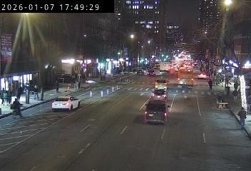 Traffic Cam Manhattan Community Board 6: 9 Avenue @ 49 Street