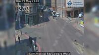 London: Commercial Rd/Gowers Walk - Overdag