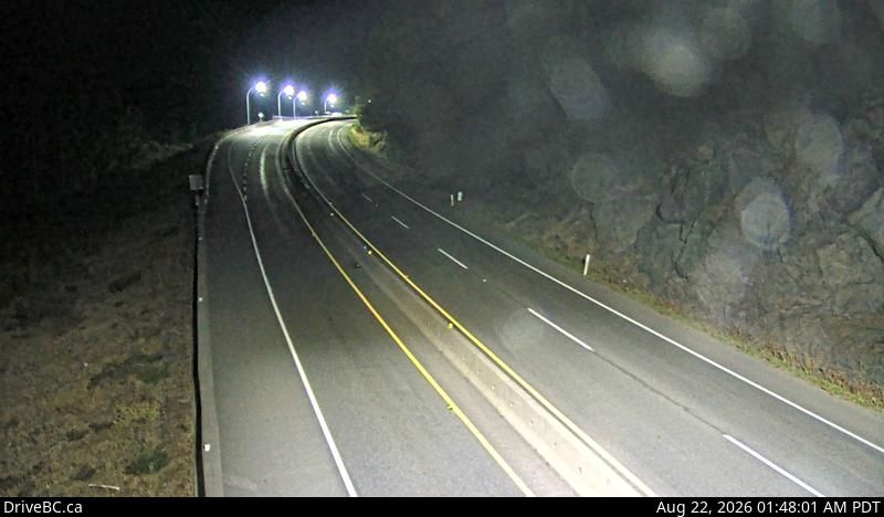Traffic Cam Area A › West: Hwy 1, about 3.7 km south of Bamberton, looking west