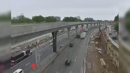 Traffic Cam New York › South: I-678 at Alwick Road