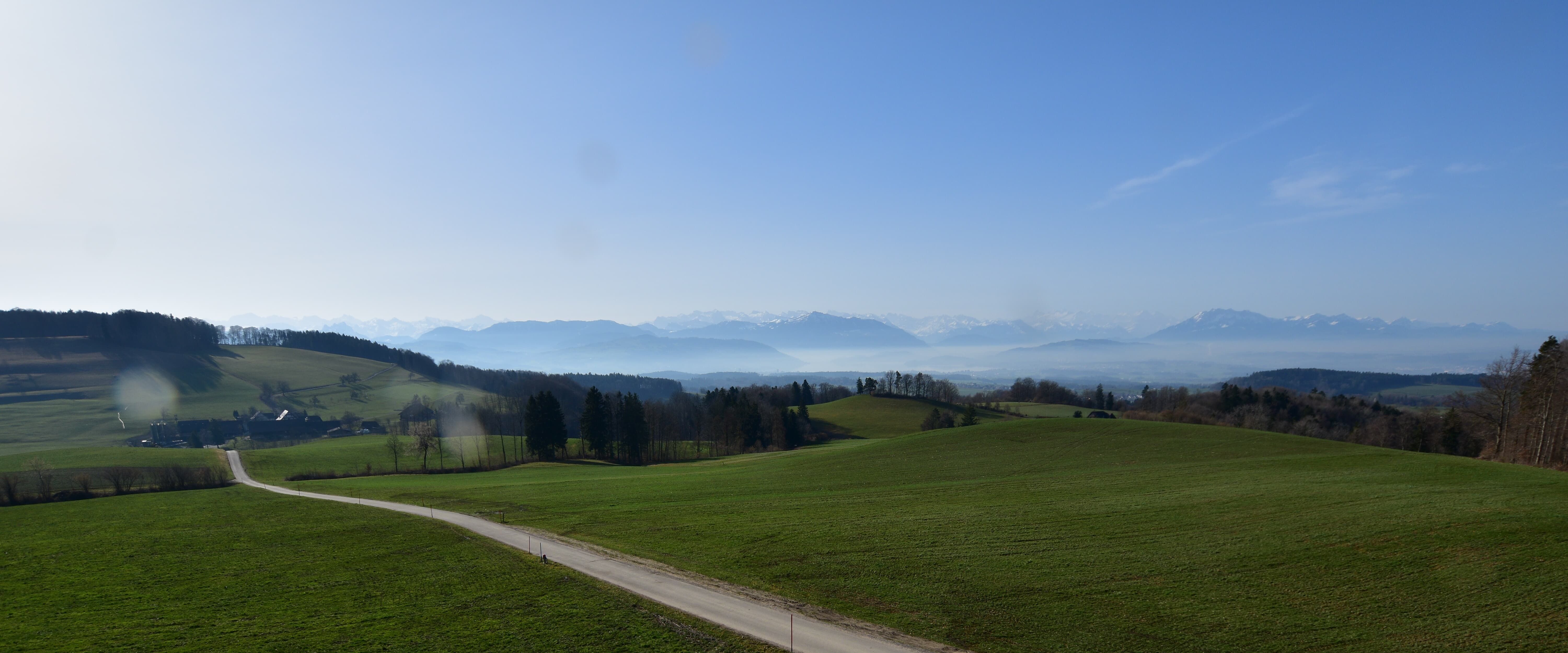Langnau am Albis › Südwesten: Naturfreundeweg 8 - Rigi - Mount Pilatus - Eiger - Mönch - Jungfrau