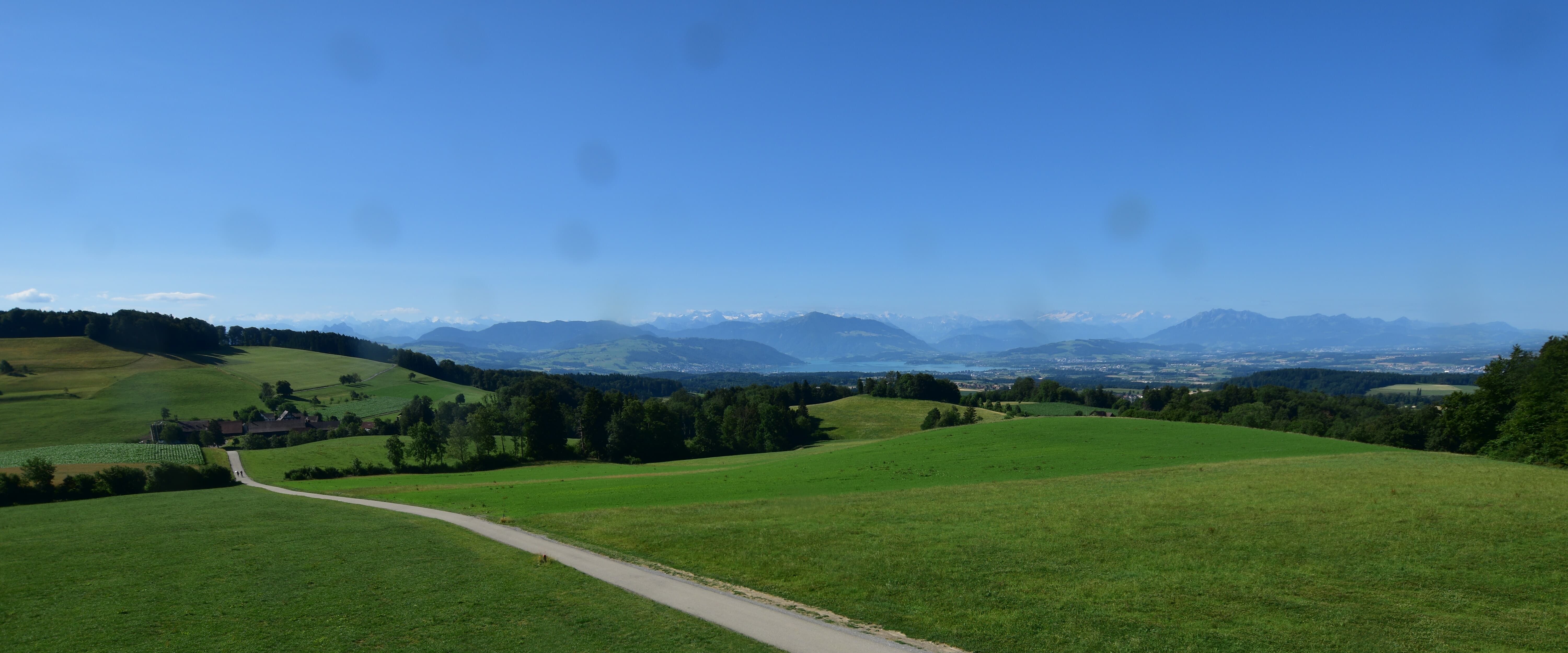 Langnau am Albis › Südwesten: Naturfreundeweg 8 - Rigi - Mount Pilatus - Eiger - Mönch - Jungfrau