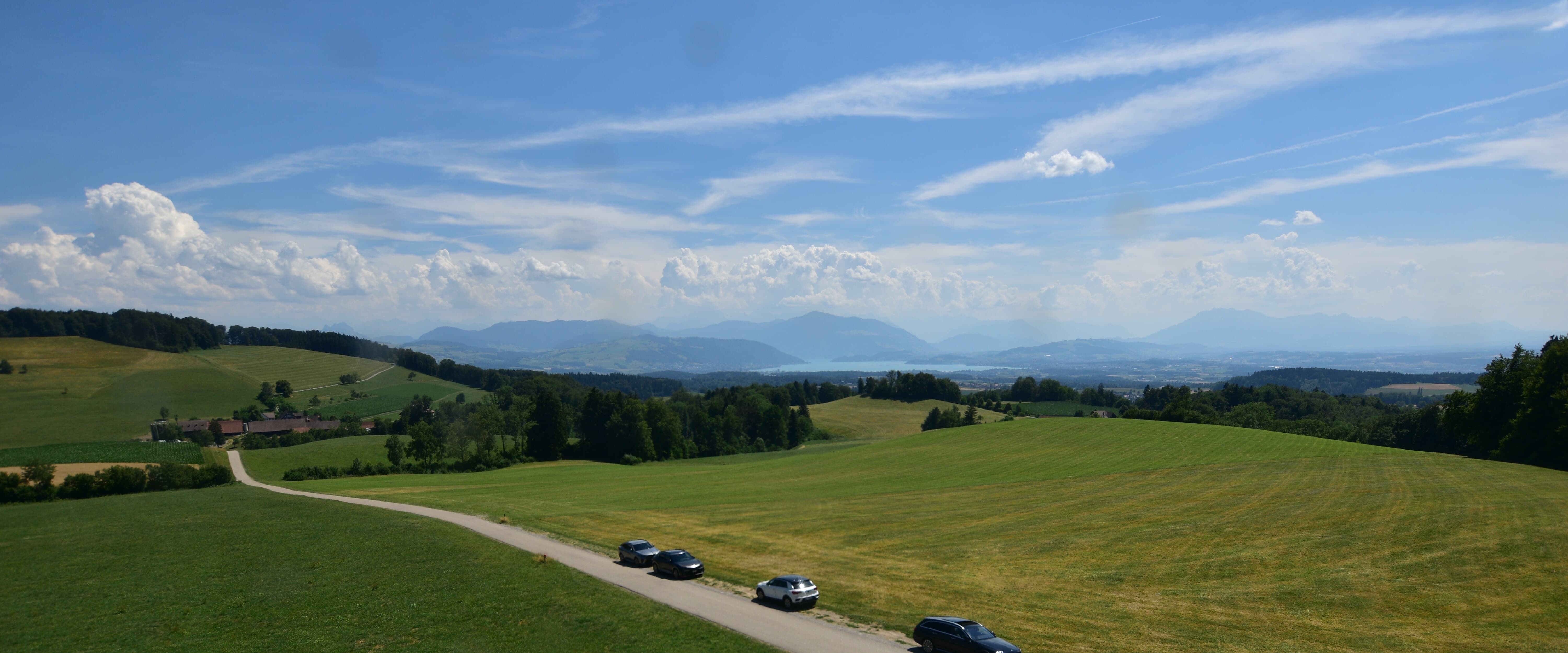 Langnau am Albis › Südwesten: Naturfreundeweg 8 - Rigi - Mount Pilatus - Eiger - Mönch - Jungfrau