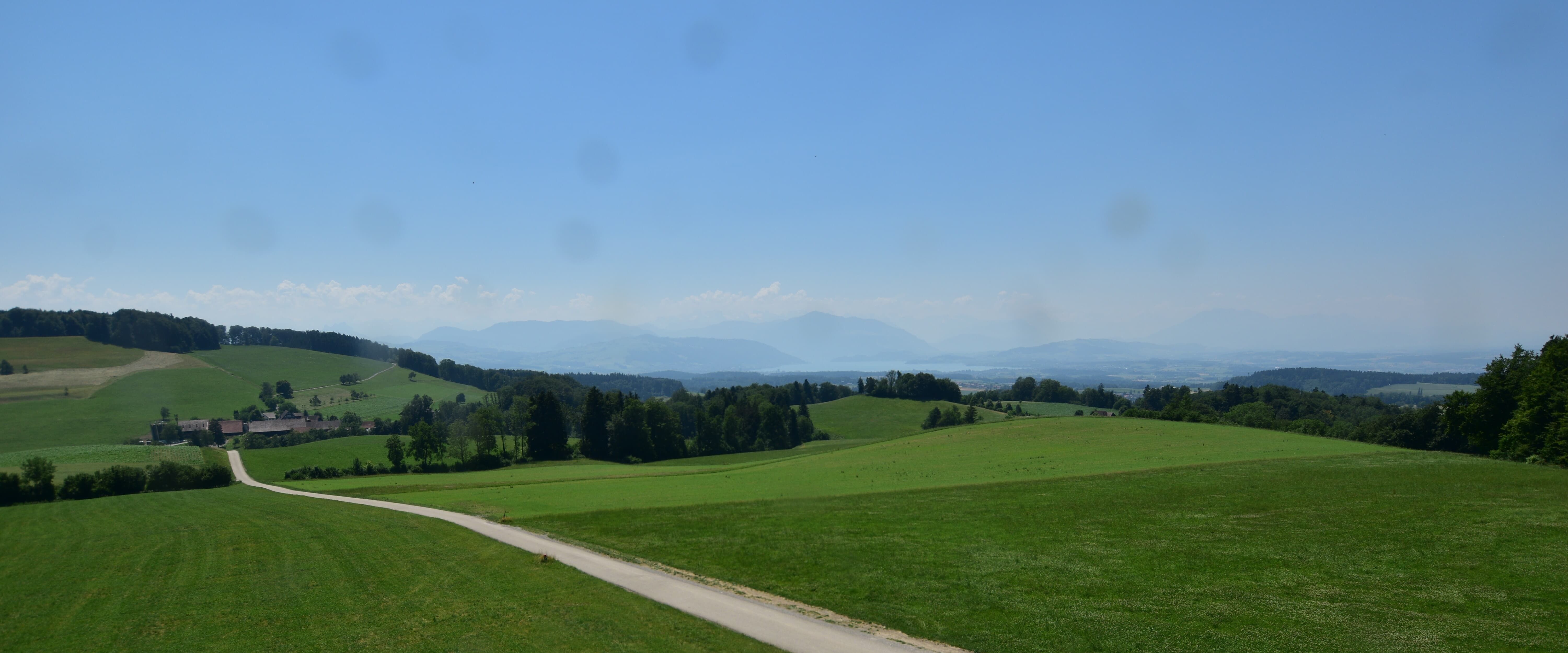 Langnau am Albis › Südwesten: Naturfreundeweg 8 - Rigi - Mount Pilatus - Eiger - Mönch - Jungfrau