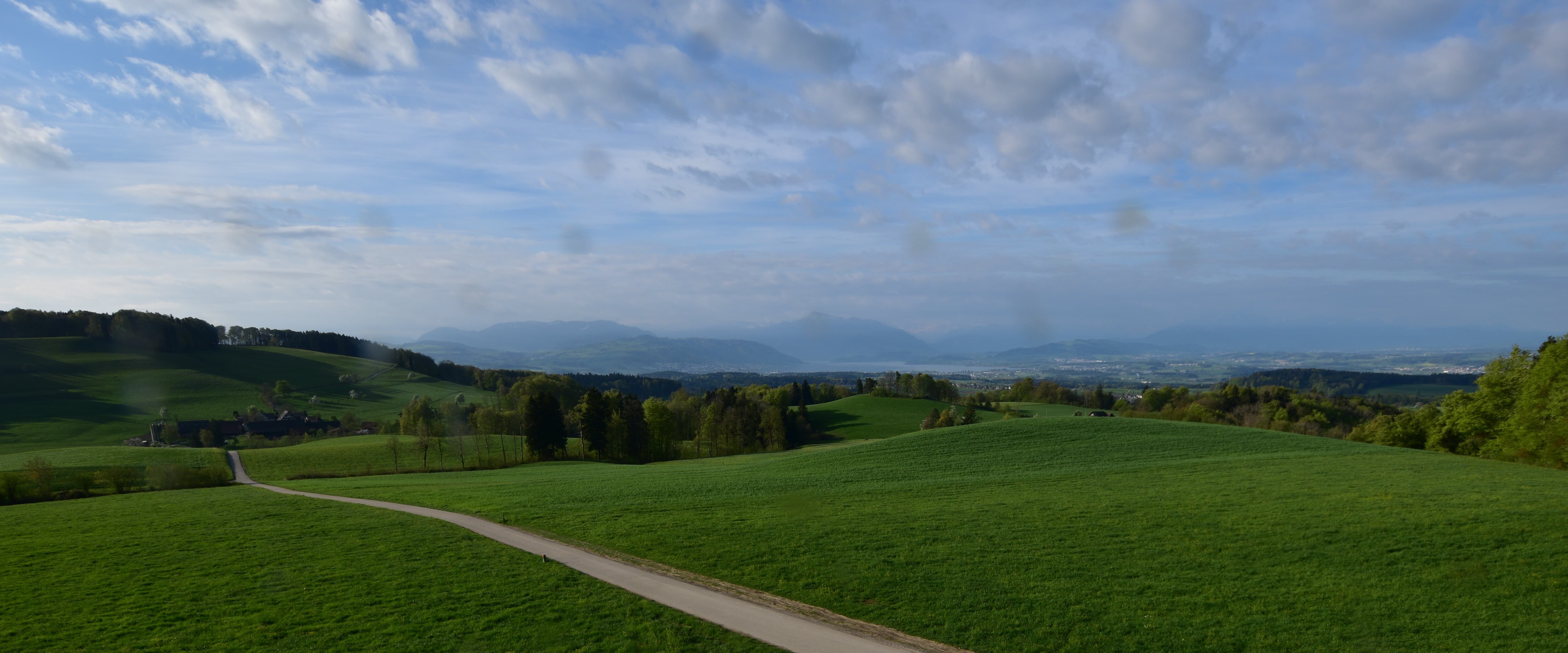 Langnau am Albis › Südwesten: Naturfreundeweg 8 - Rigi - Mount Pilatus - Eiger - Mönch - Jungfrau