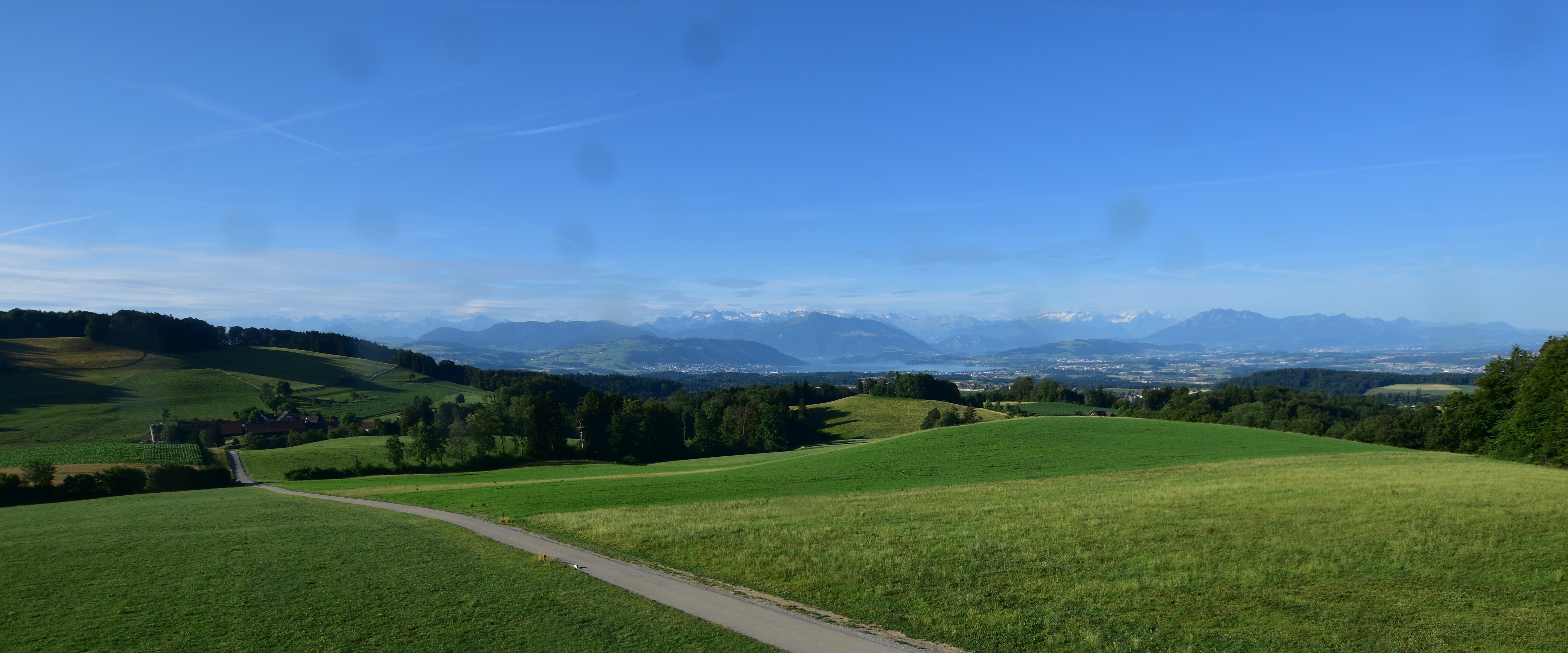 Langnau am Albis › Südwesten: Naturfreundeweg 8 - Rigi - Mount Pilatus - Eiger - Mönch - Jungfrau
