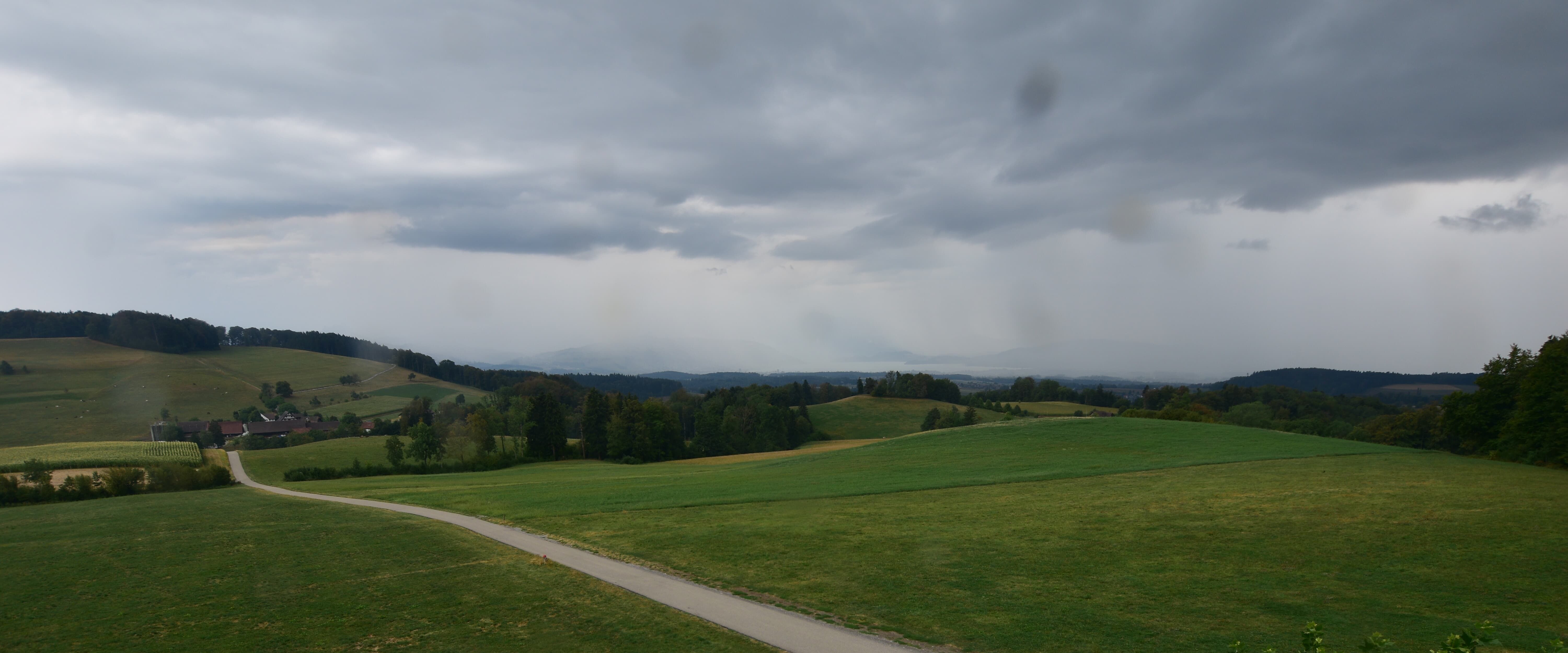 Langnau am Albis › Südwesten: Naturfreundeweg 8 - Rigi - Mount Pilatus - Eiger - Mönch - Jungfrau