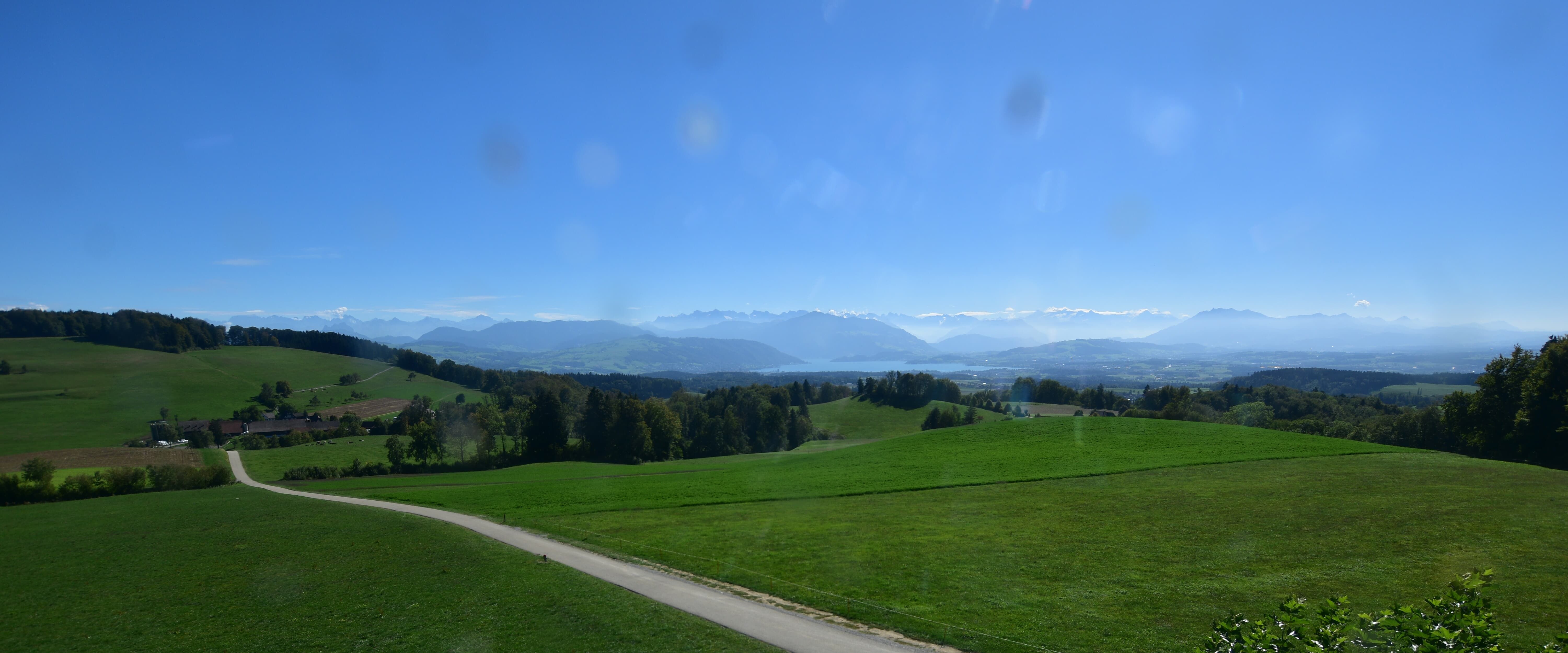 Langnau am Albis › Südwesten: Naturfreundeweg 8 - Rigi - Mount Pilatus - Eiger - Mönch - Jungfrau