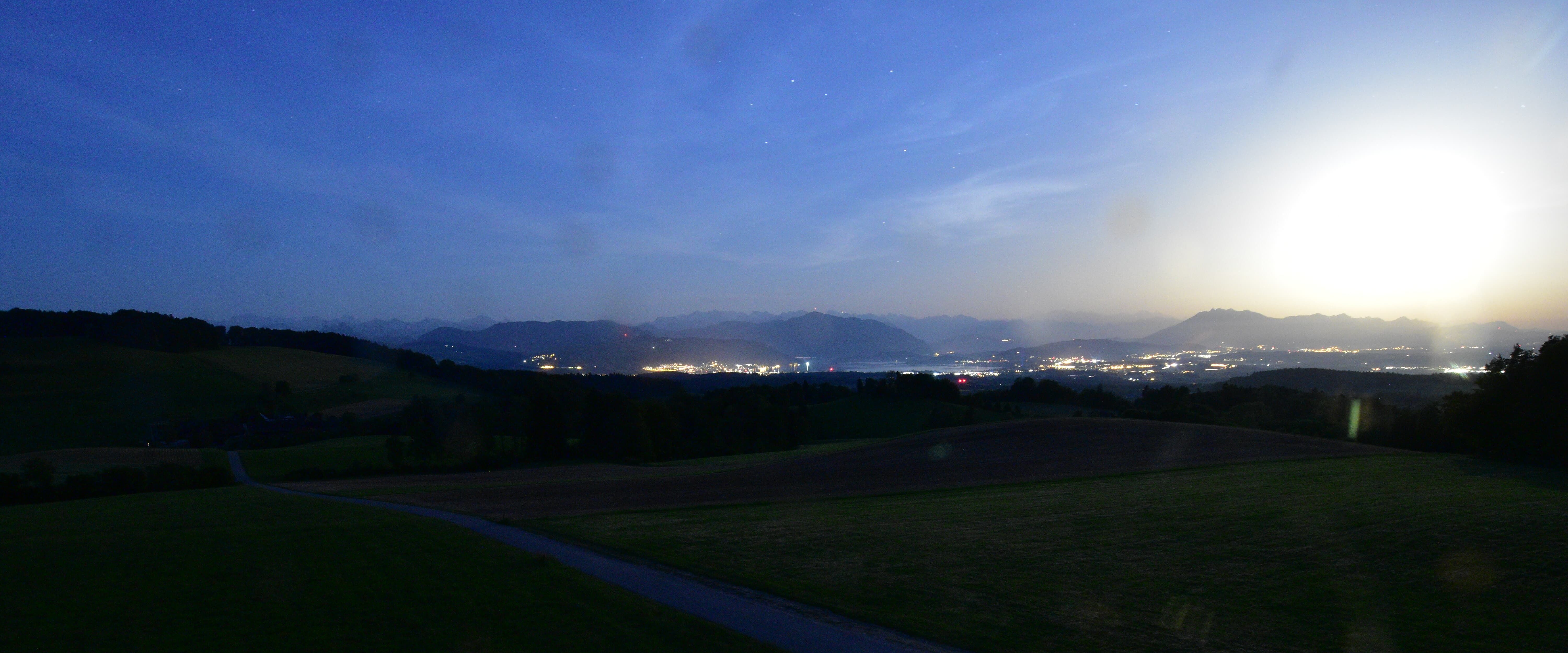 Langnau am Albis › Südwesten: Naturfreundeweg 8 - Rigi - Mount Pilatus - Eiger - Mönch - Jungfrau