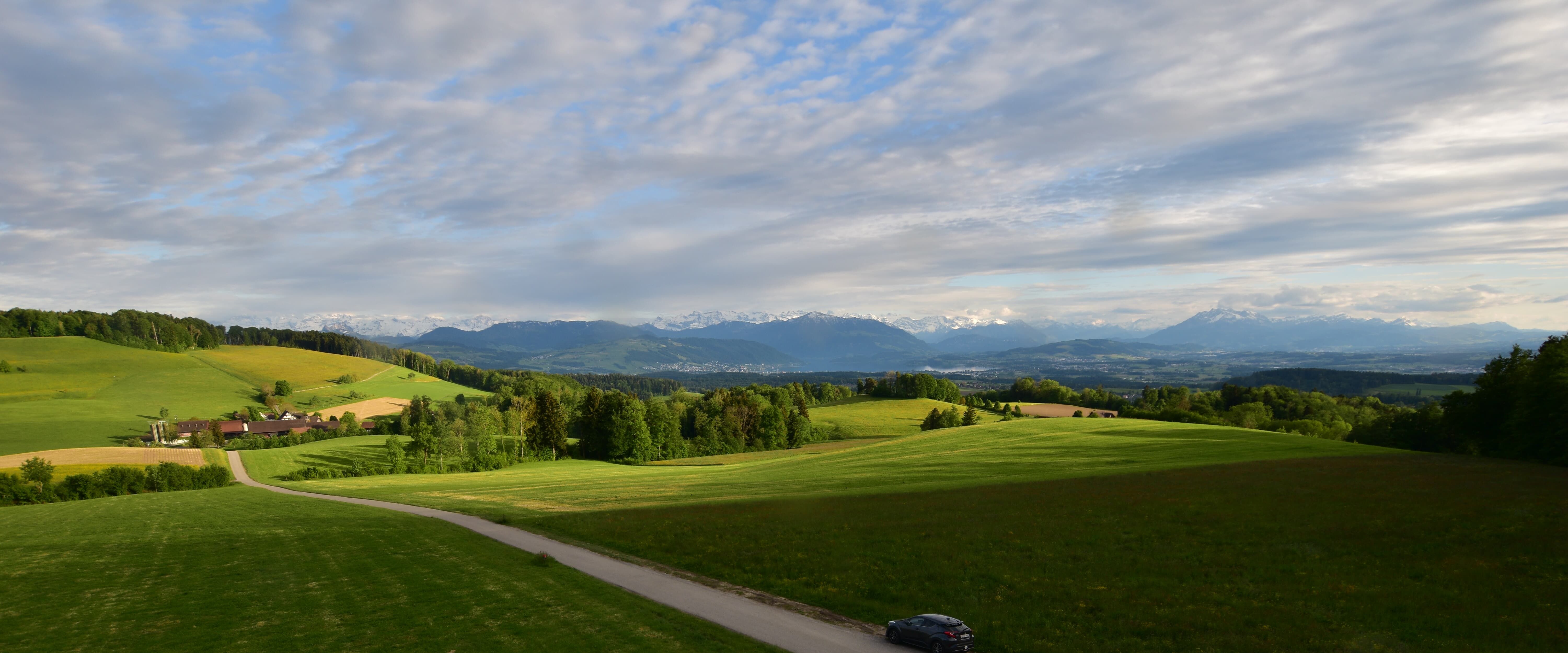 Langnau am Albis › Südwesten: Naturfreundeweg 8 - Rigi - Mount Pilatus - Eiger - Mönch - Jungfrau