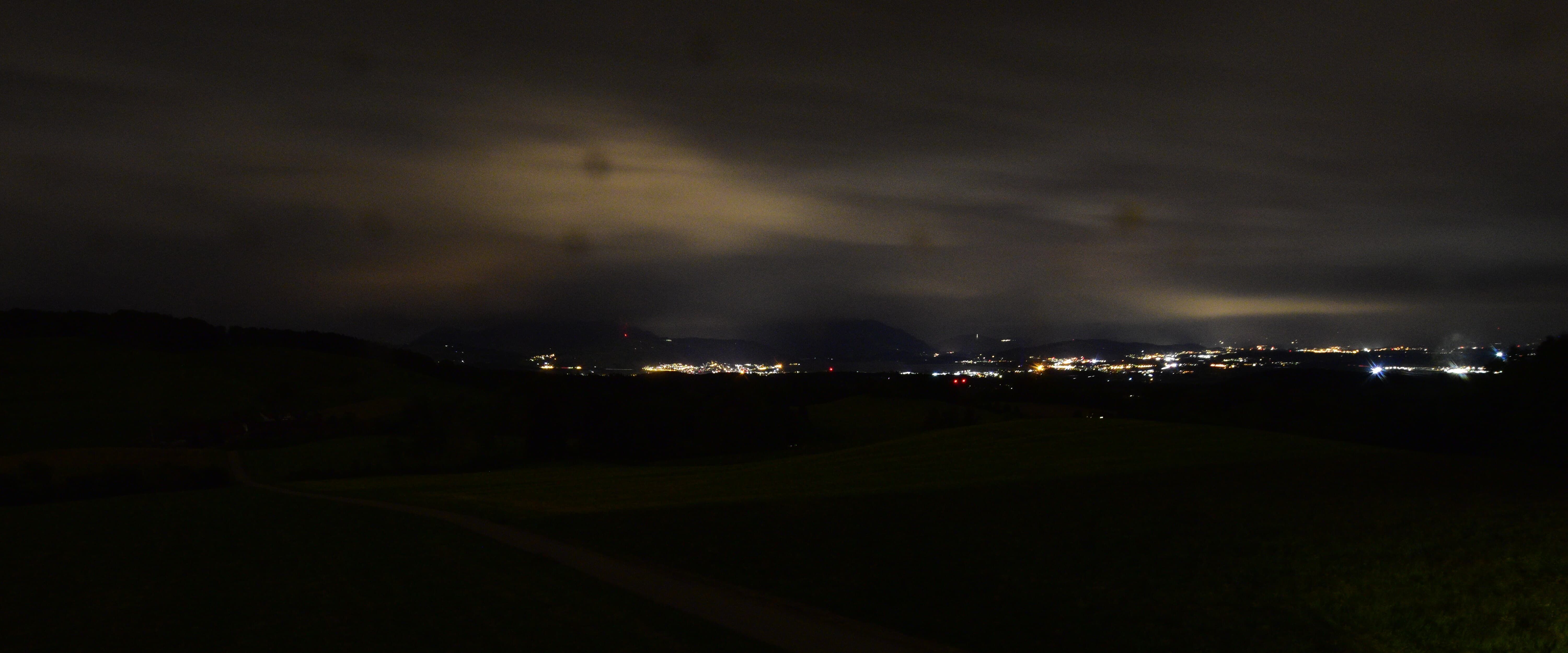 Langnau am Albis › Südwesten: Naturfreundeweg 8 - Rigi - Mount Pilatus - Eiger - Mönch - Jungfrau