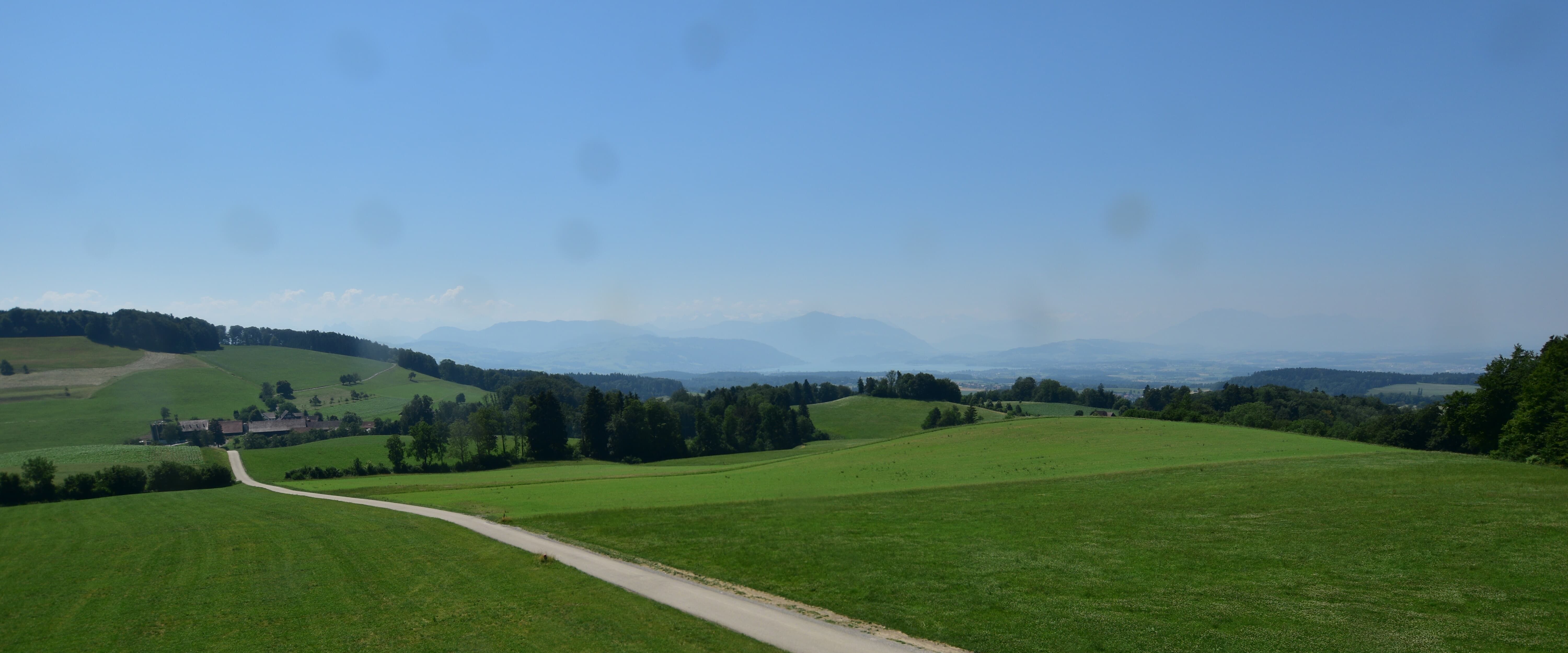 Langnau am Albis › Südwesten: Naturfreundeweg 8 - Rigi - Mount Pilatus - Eiger - Mönch - Jungfrau
