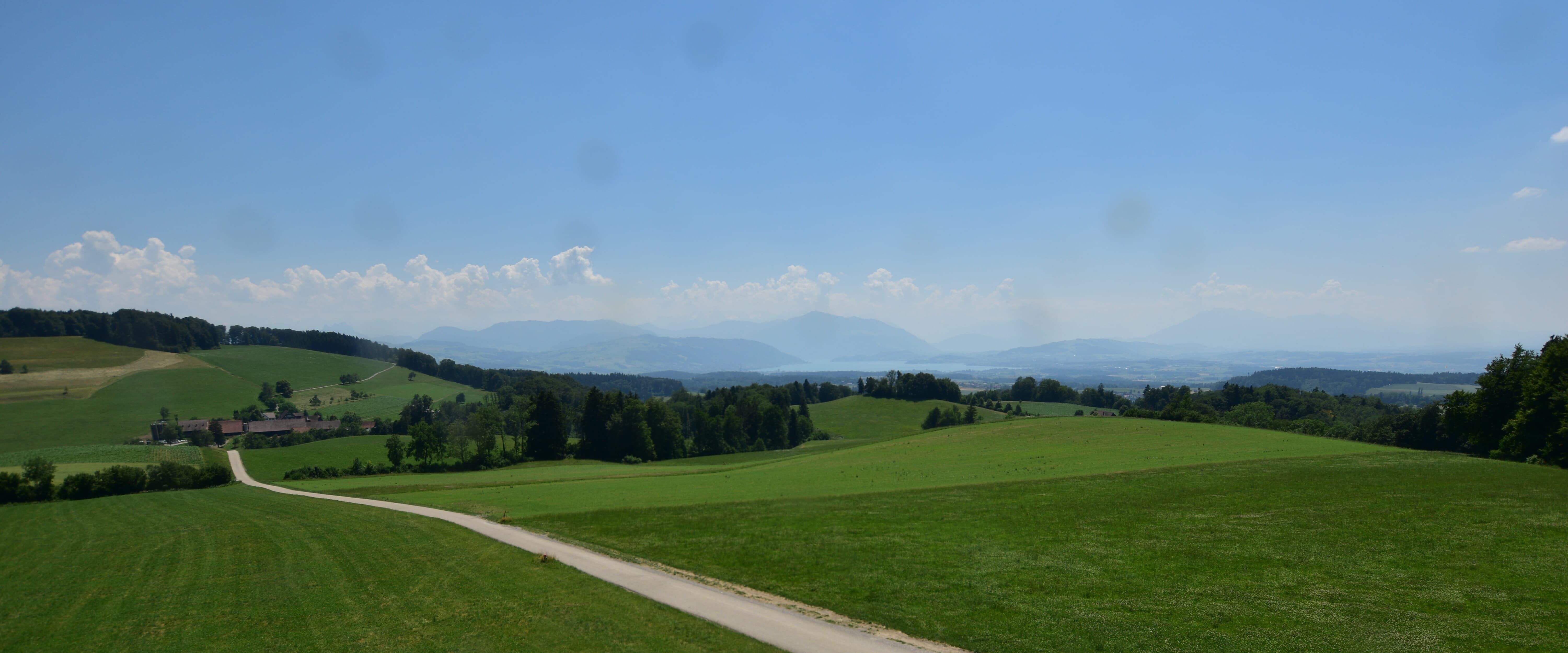 Langnau am Albis › Südwesten: Naturfreundeweg 8 - Rigi - Mount Pilatus - Eiger - Mönch - Jungfrau