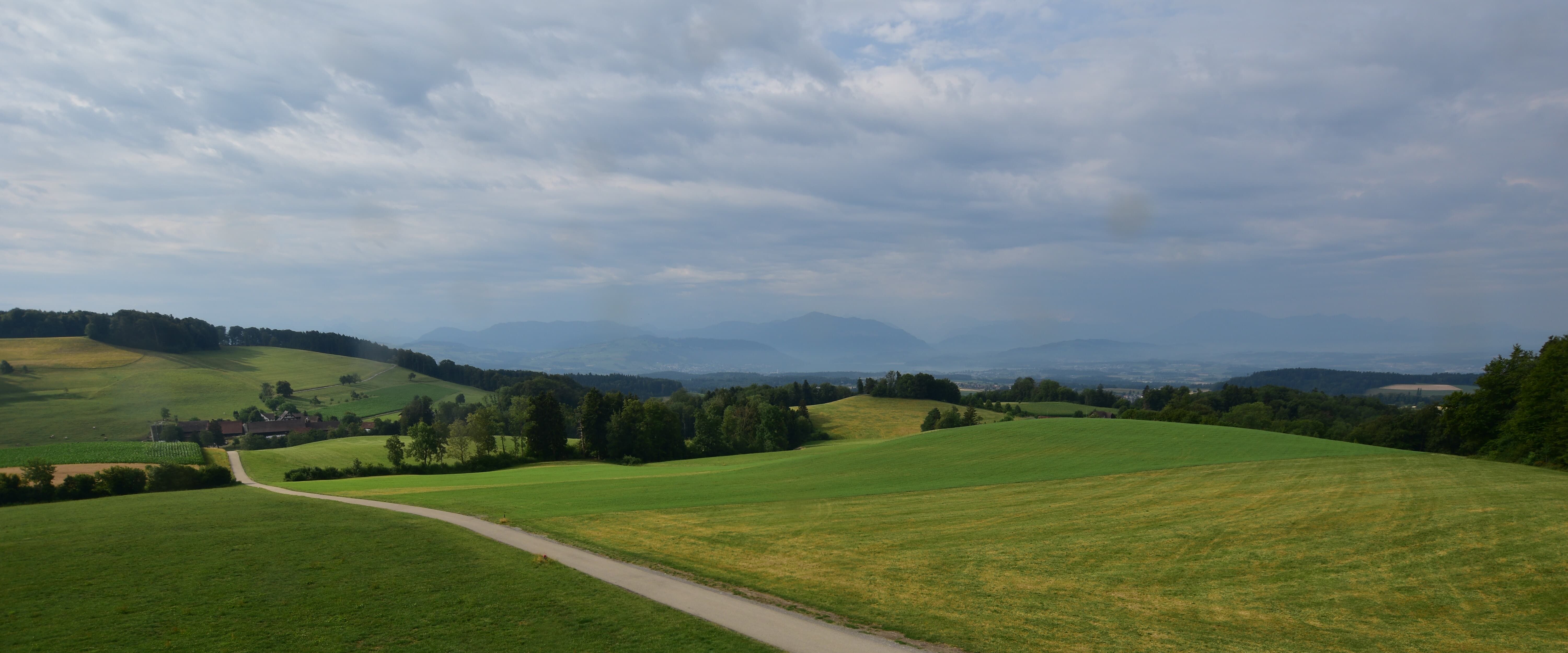 Langnau am Albis › Südwesten: Naturfreundeweg 8 - Rigi - Mount Pilatus - Eiger - Mönch - Jungfrau