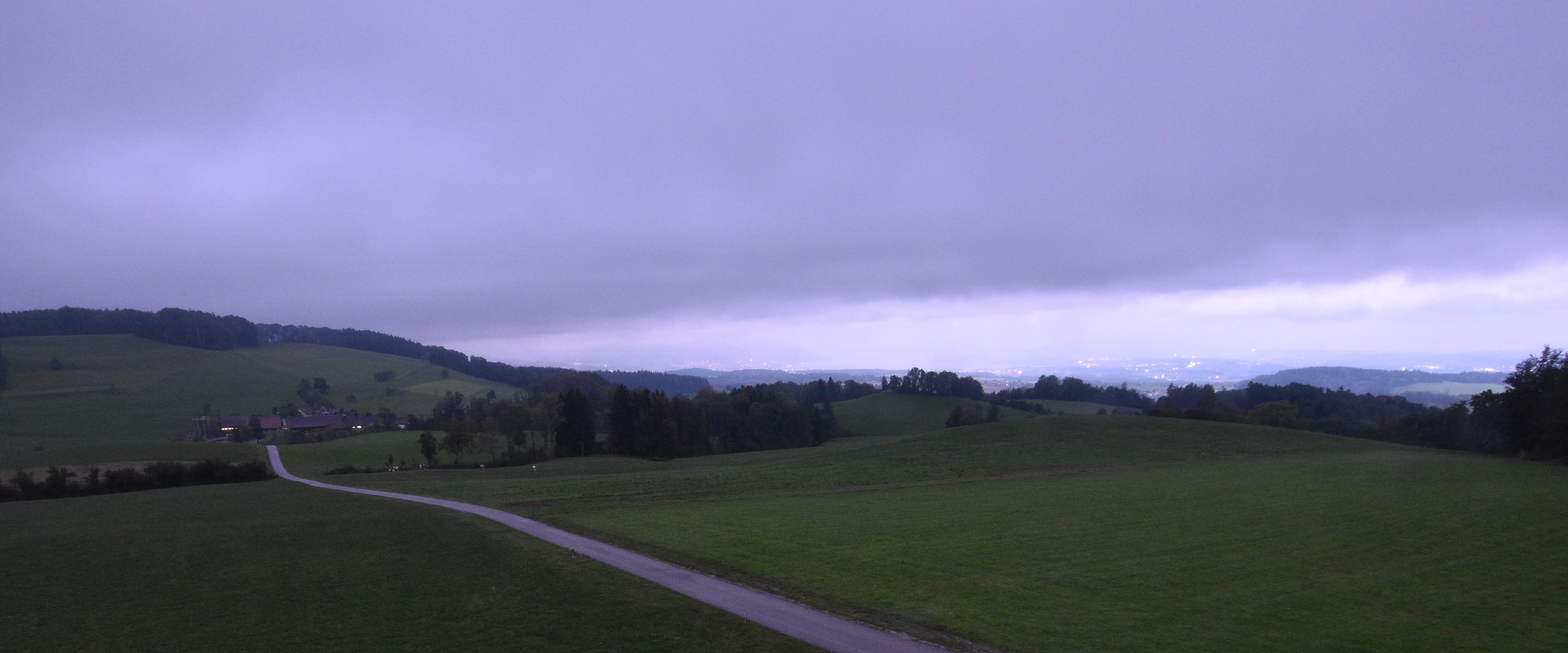 Langnau am Albis › Süd-West: Naturfreundeweg 8 - Rigi - Mount Pilatus - Eiger - Mönch - Jungfrau