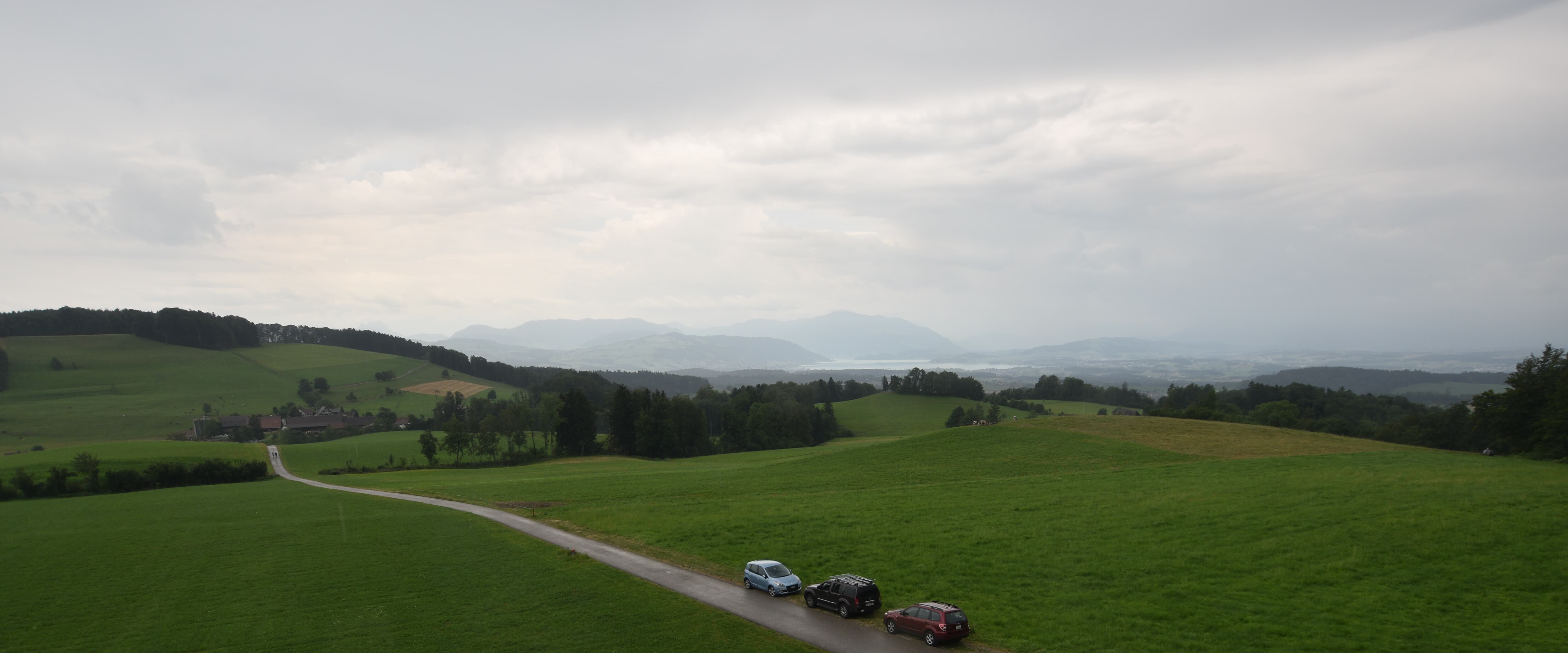 Langnau am Albis › Süd-West: Naturfreundeweg 8 - Rigi - Mount Pilatus - Eiger - Mönch - Jungfrau