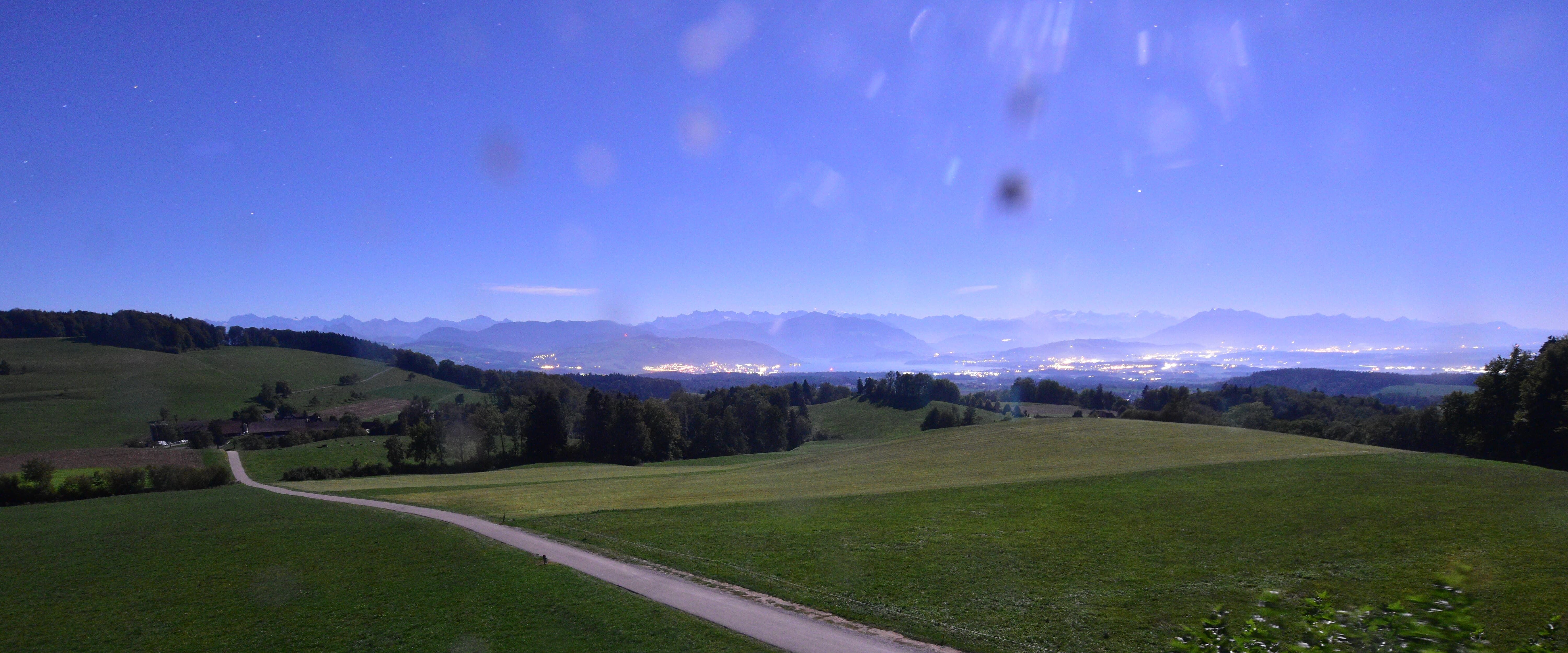 Langnau am Albis › Südwesten: Naturfreundeweg 8 - Rigi - Mount Pilatus - Eiger - Mönch - Jungfrau