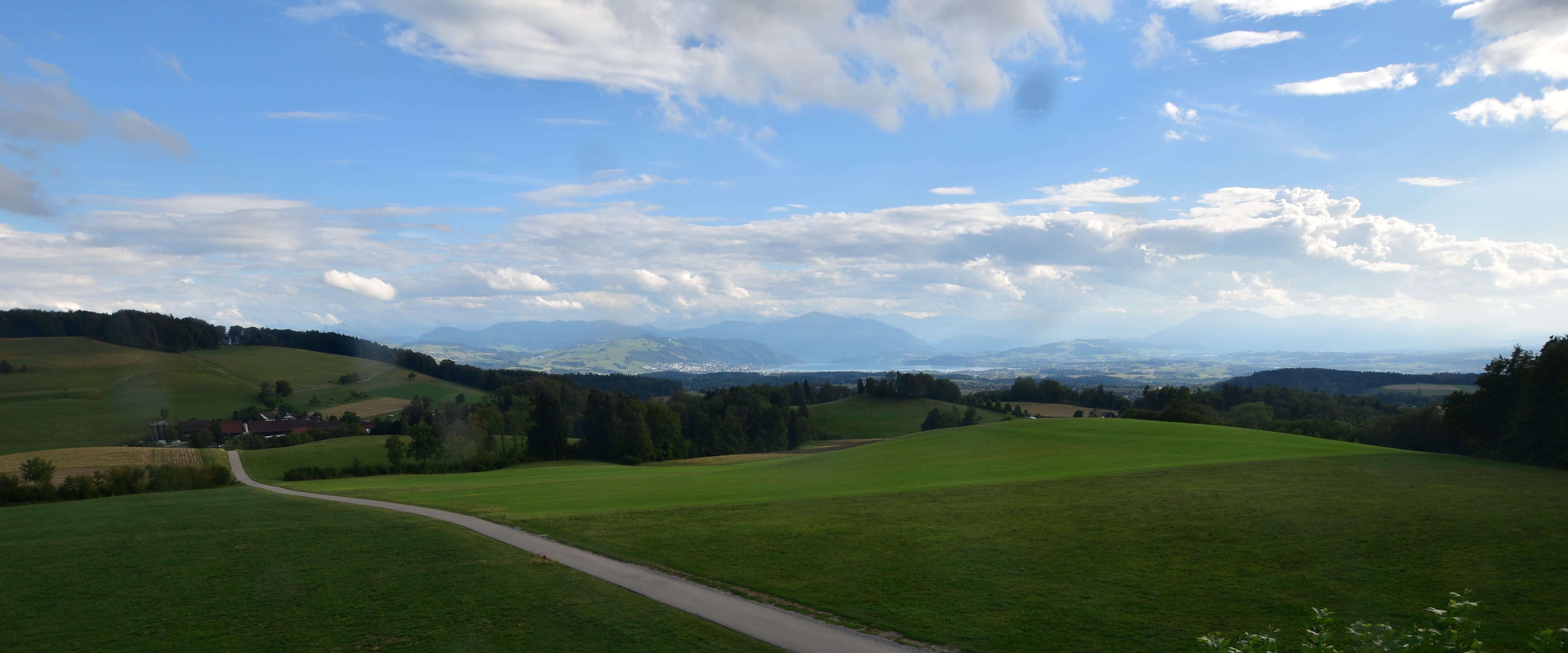 Langnau am Albis › Südwesten: Naturfreundeweg 8 - Rigi - Mount Pilatus - Eiger - Mönch - Jungfrau