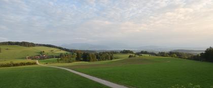 Langnau am Albis › Süd-West: Naturfreundeweg 8 - Rigi - Mount Pilatus - Eiger - Mönch - Jungfrau