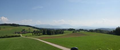 Langnau am Albis › Süd-West: Naturfreundeweg 8 - Rigi - Mount Pilatus - Eiger - Mönch - Jungfrau