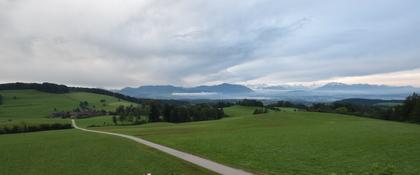 Langnau am Albis › Süd-West: Naturfreundeweg 8 - Rigi - Mount Pilatus - Eiger - Mönch - Jungfrau