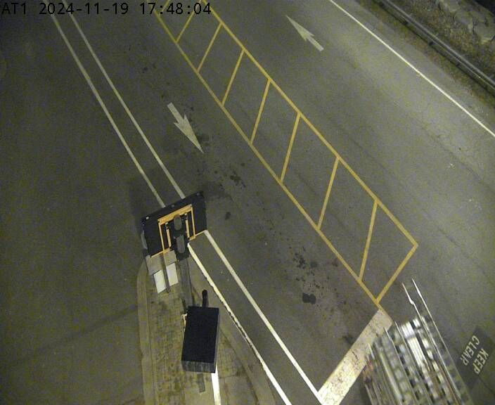 Traffic Cam Greater Napanee: Hwy 33 at Ferry Dock (Adolphustown Side)