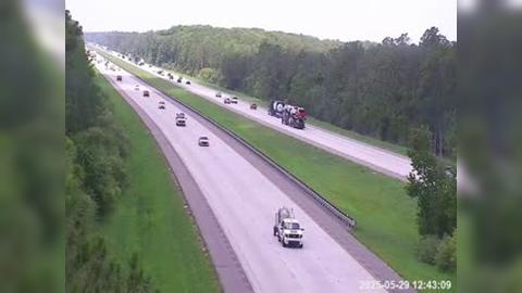 Traffic Cam DeLand: I-4 @ MM 122.4 EB