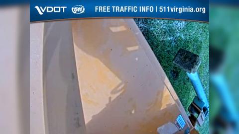 Traffic Cam Carlyle Station: I-66 - MM 47.2 - WB - Prince William (County)