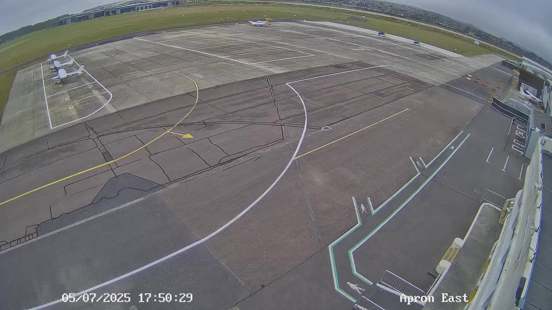 Traffic Cam Adur › North-West: Brighton City Airport