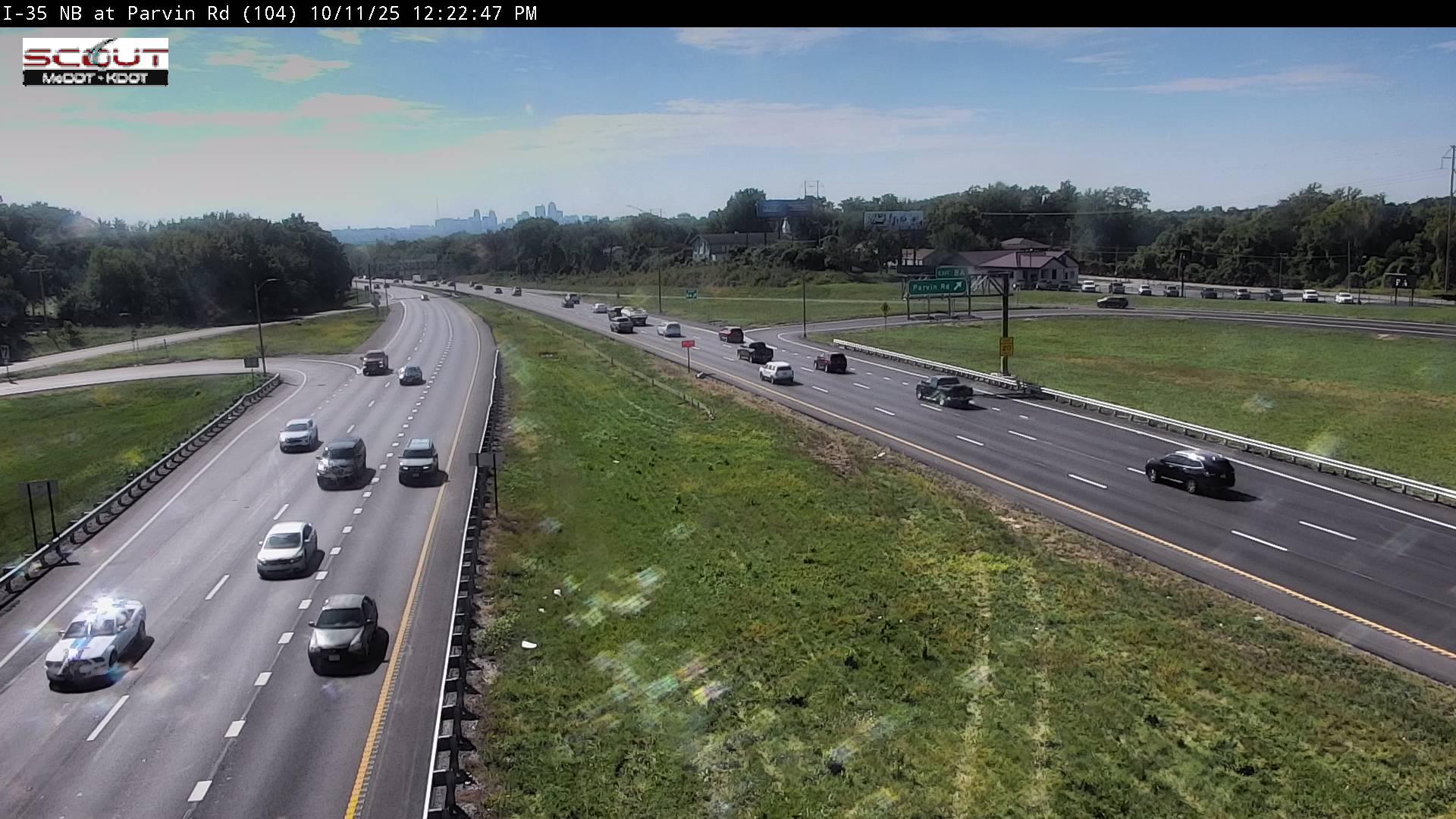 Traffic Cam Kansas City: I- N @ AT PARVIN ROAD