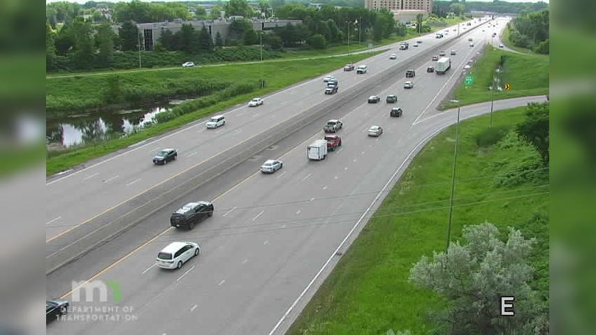 Traffic Cam Brooklyn Park: US 169: I-94 EB @ U.S.169