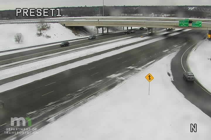 Traffic Cam Eagan: MN 77: T.H.77 S of T.H.13