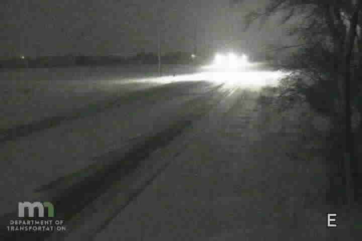 Traffic Cam Minneola: US 52: T.H.52 SB @ 142nd Ave Way (MP)