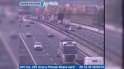 Preview delle webcam di Quartiere 5: A01 km. 285 Arno a Firenze itinere nord