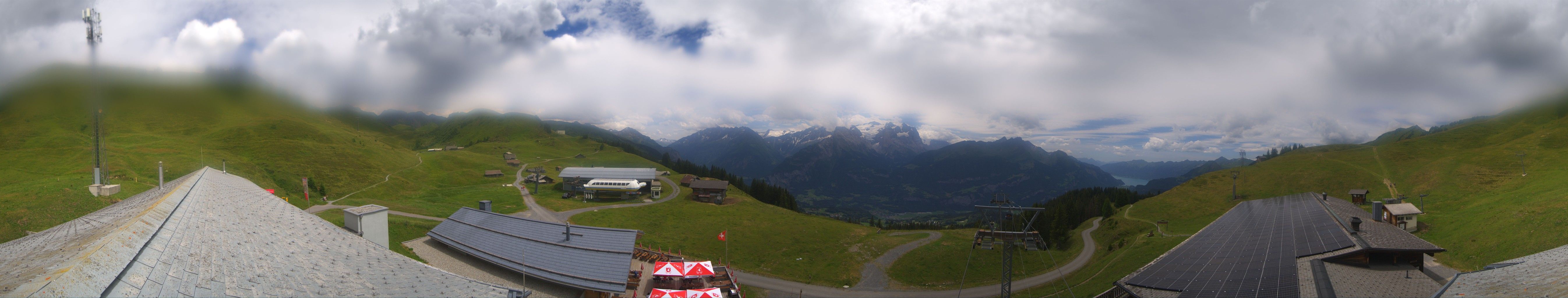 Hasliberg: Käserstatt - Lake Brienz