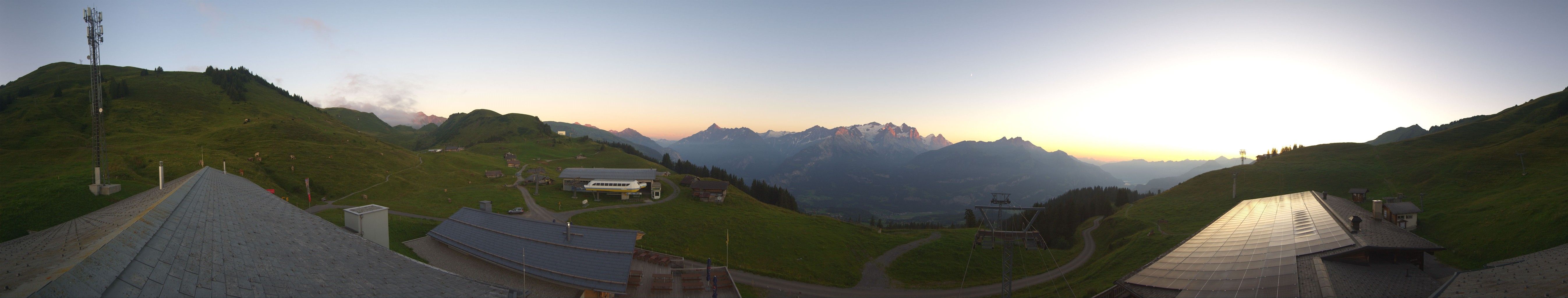 Hasliberg: Käserstatt - Lake Brienz