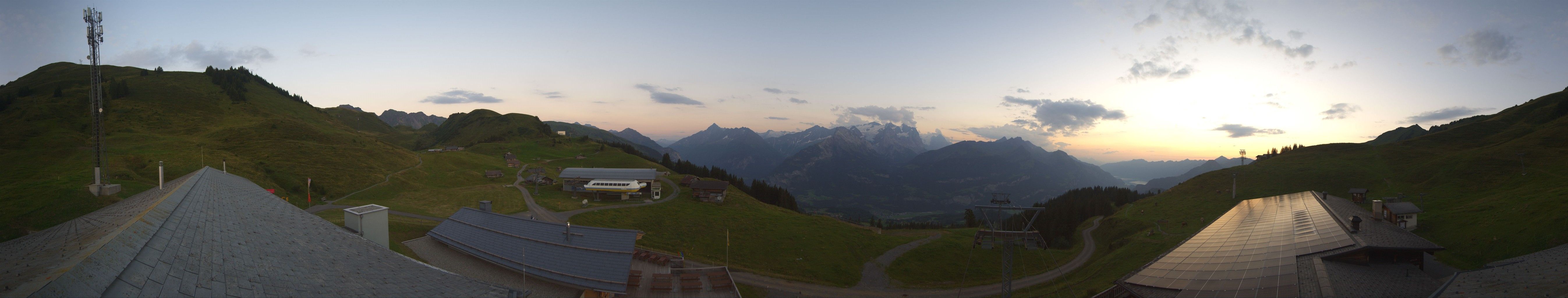 Hasliberg: Käserstatt - Lake Brienz