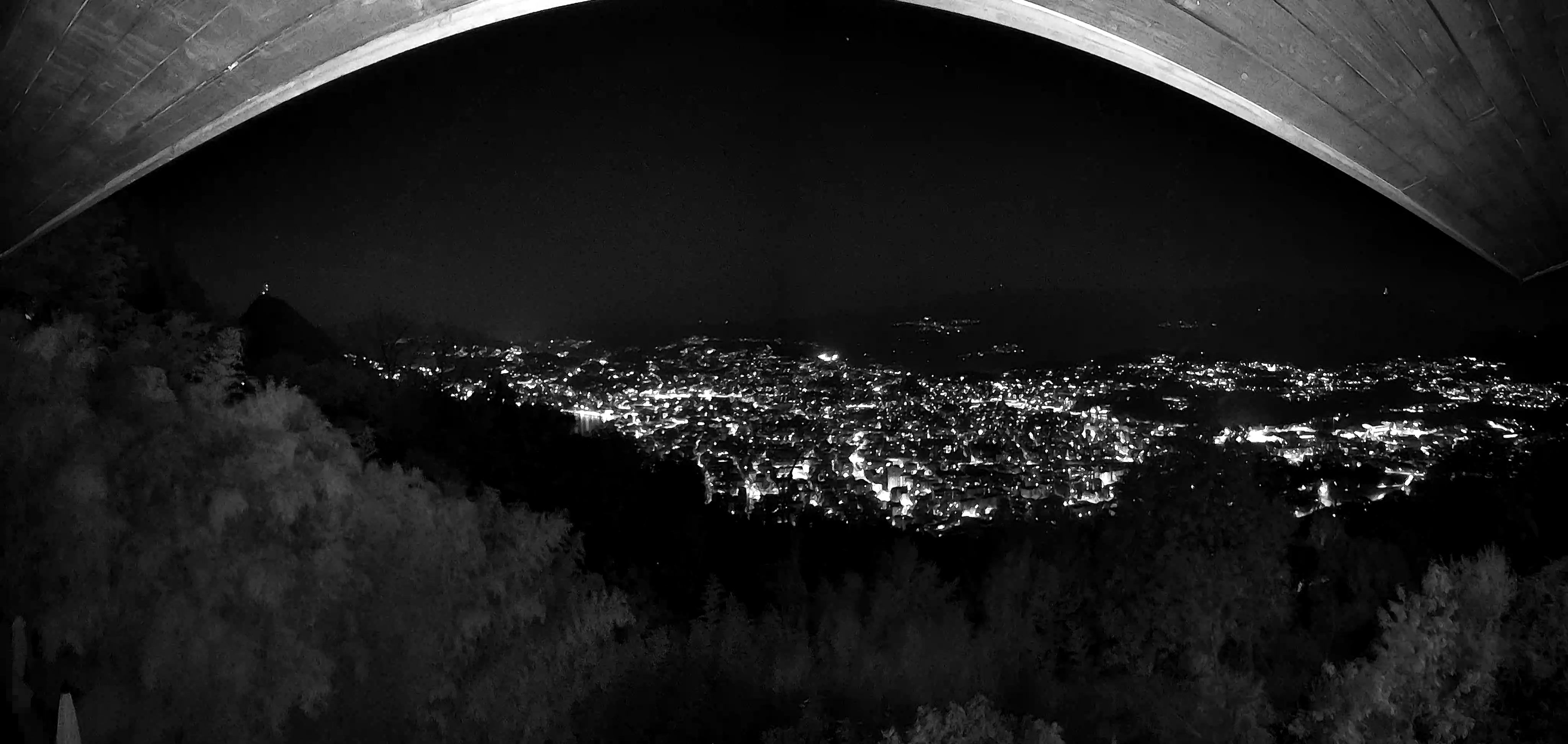 Lugano › Westen: Monte San Salvatore - Monte Tamaro