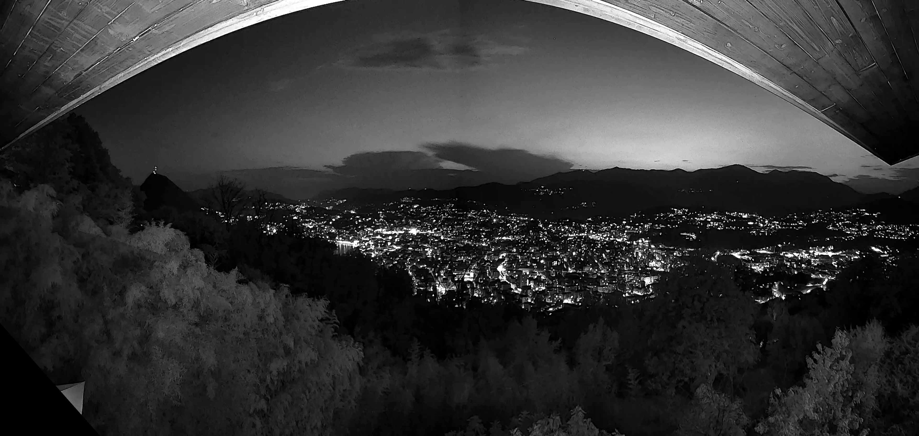 Lugano › Westen: Monte San Salvatore - Monte Tamaro