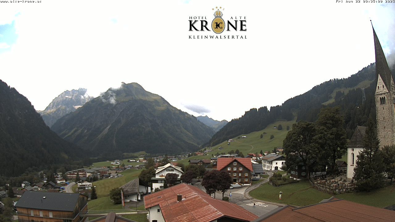 Webcam Mittelberg: Hotel Alte Krone − Kleinwalsertal ...