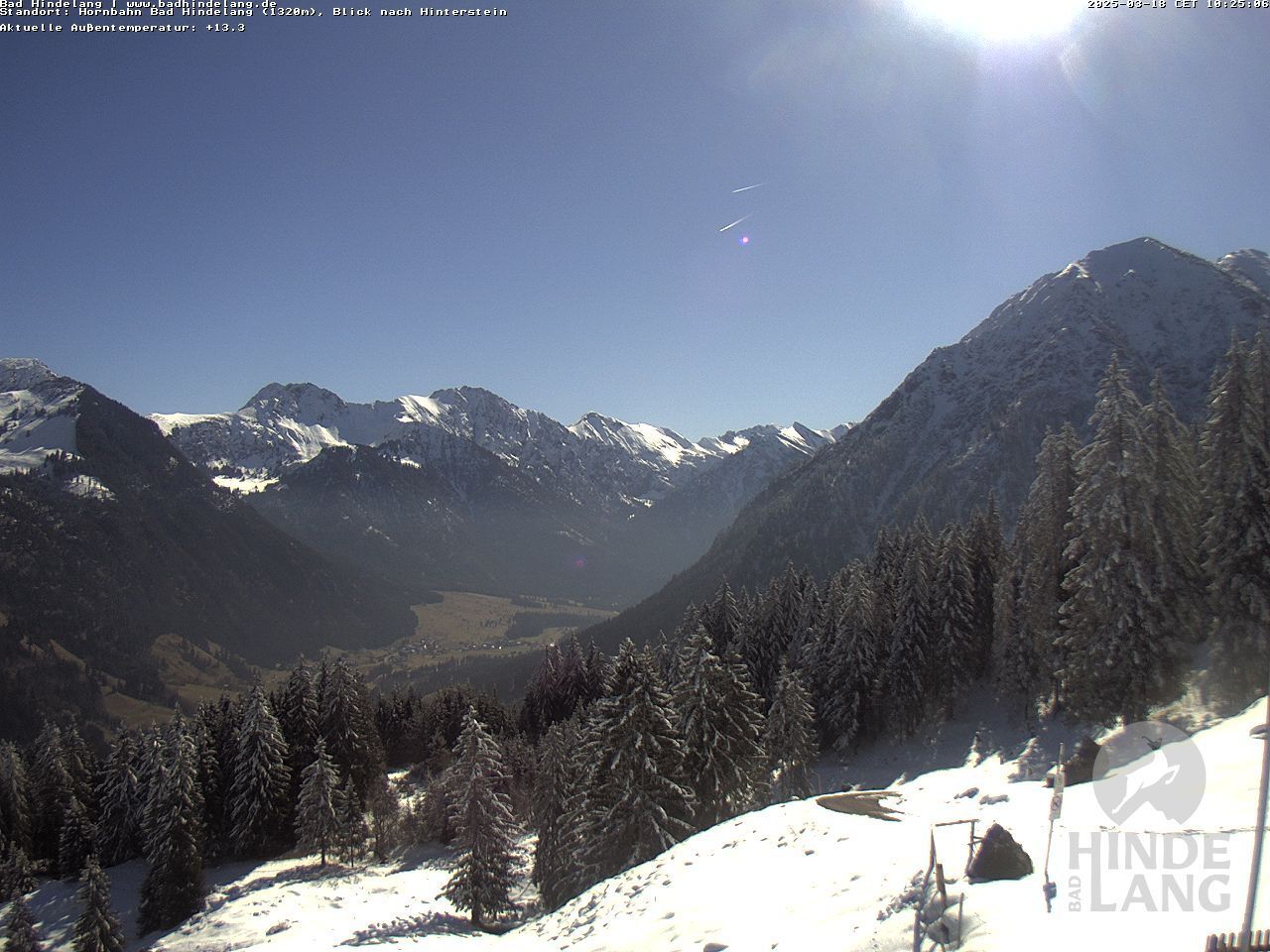Traffic Cam Bad Hindelang › South-East: Hornbahn in - Berggasthaus „Zum Oberen Horn“, Blick nach Hinterstein