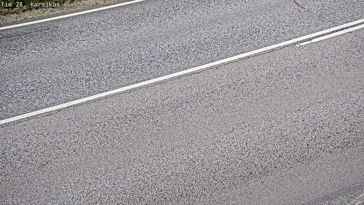 Traffic Cam Haapavesi: Tie28 Karsikas - Tienpinta