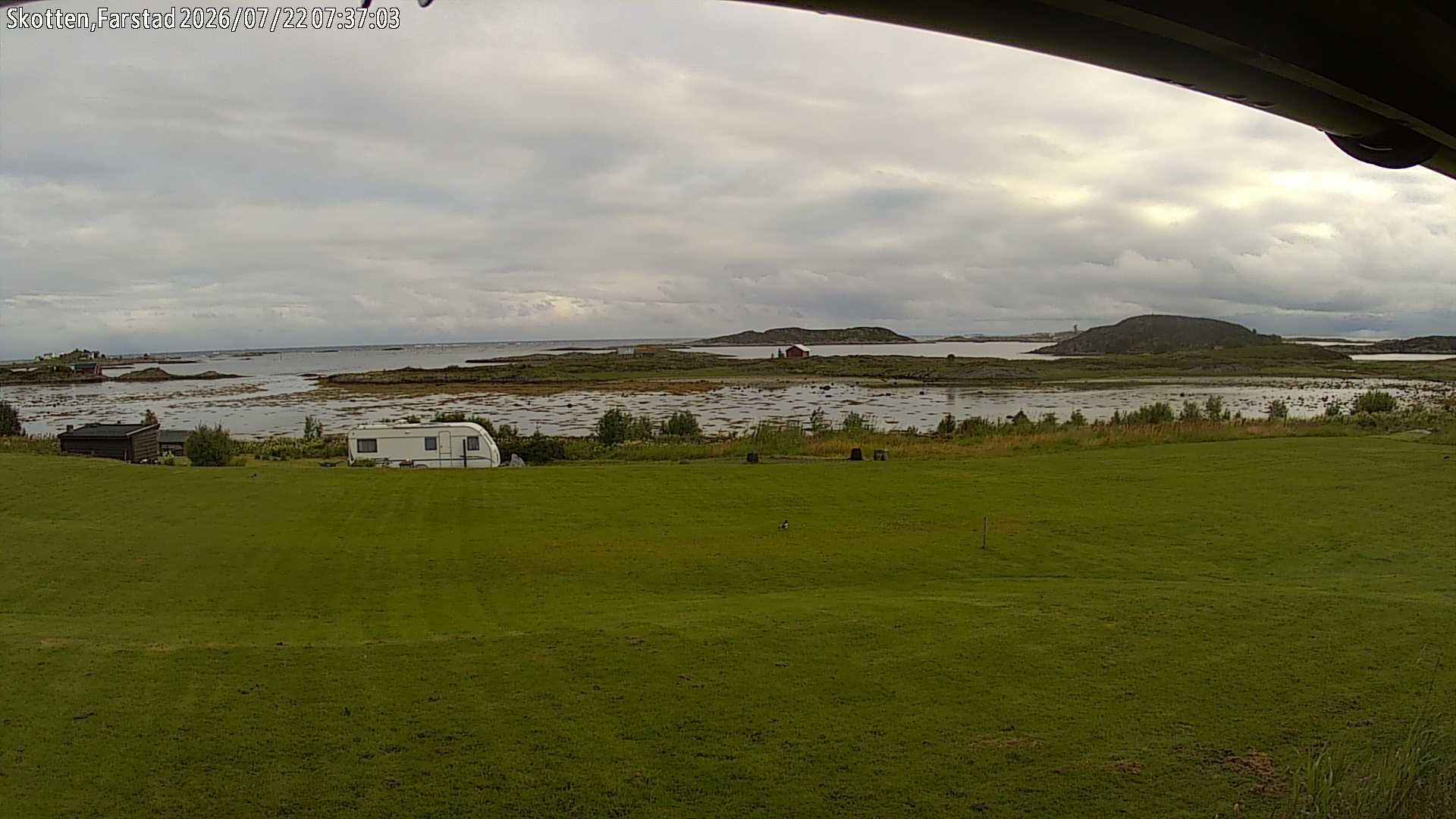 Traffic Cam Farstad › West: Hustadvika