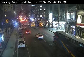 Traffic Cam Manhattan Community Board 6: 3 Avenue @ 49 Street