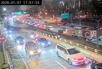 Traffic Cam Manhattan Community Board 10: Macombs Dam Bridge